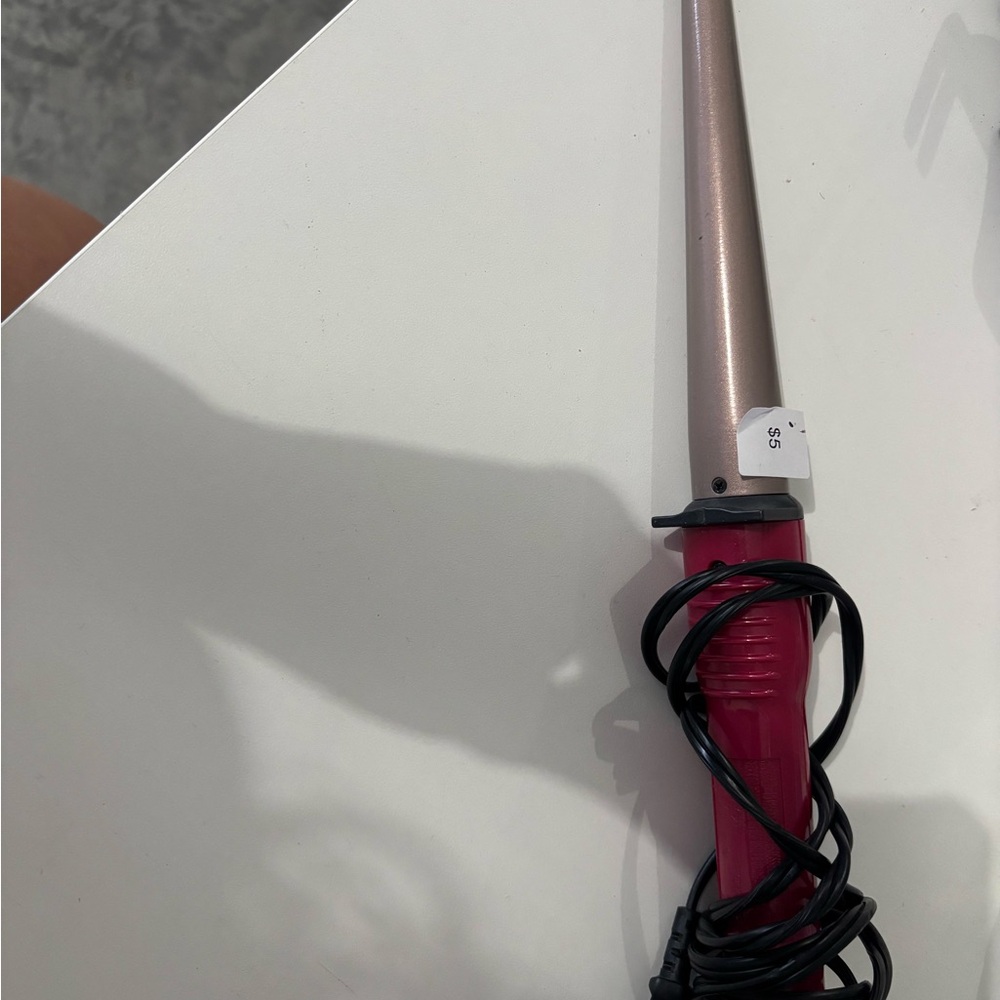 Pink and Gold Curling Wand